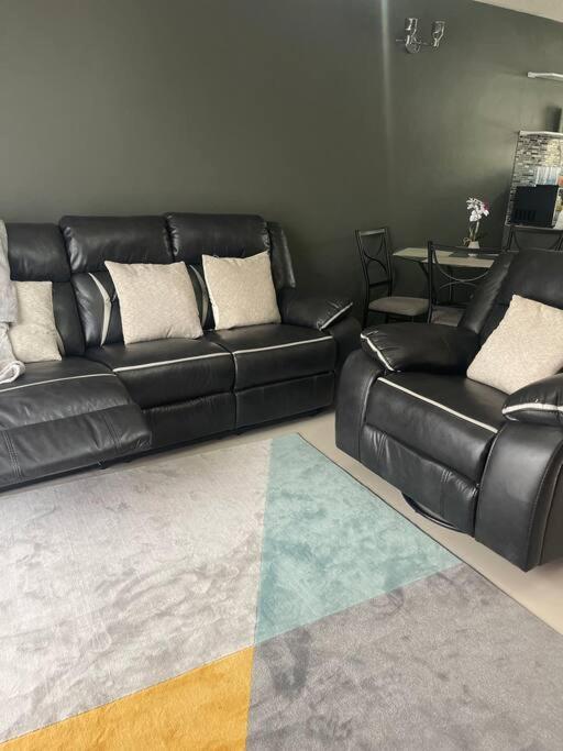 New Kingston Retreat Apartment Luaran gambar